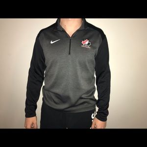 Men’s hockey Canada half zip